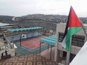 "التربية" تتسلم مدرستي القبيبة وبنات العمرية الأساسيتين في ضواحي القدس ويطا
